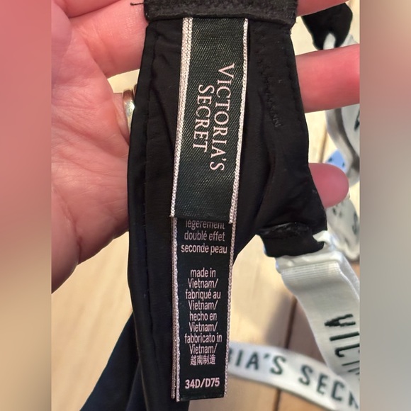 Victoria’s Secret T-Shirt Lightly Lined Wireless Demi Bra Black 34D - Picture 6 of 7